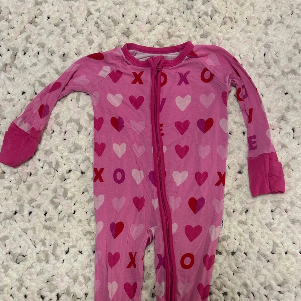 Little Sleepies Heart Zippy